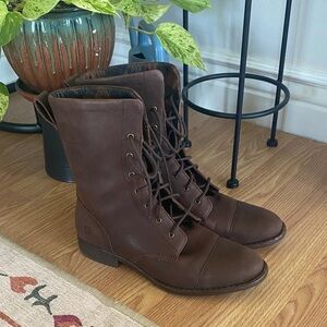 Brown Lace-Up Leather Boots
